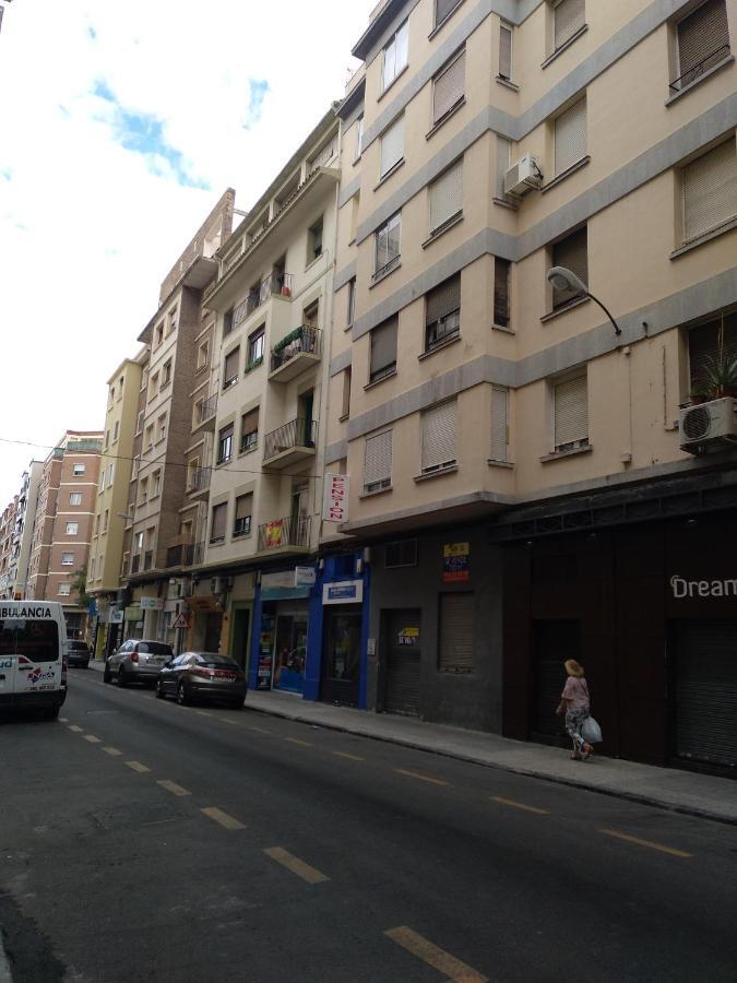 Pension Miraflores Saragoça Exterior foto